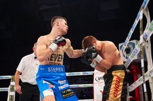 Paweł Stępień vs Artem Redko